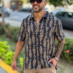 Camisa over peixe naif