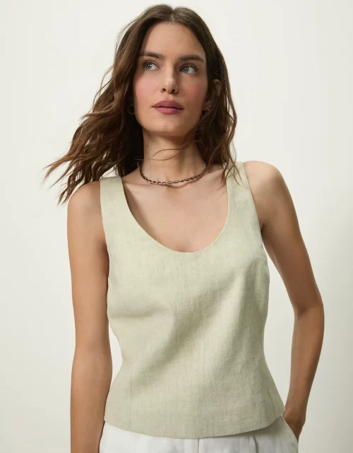 Blusa alfaiatada recortes
