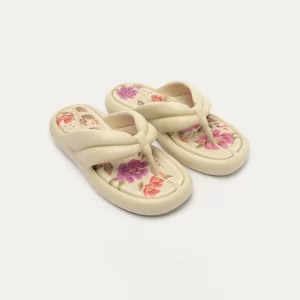 Chinelo Katita Izabel Nude Apé Farm