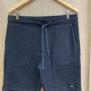 Bermuda Recortes Preto Vorr