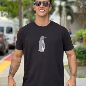 CAMISETA OSKLEN VINTAGE PENGUIN Preto