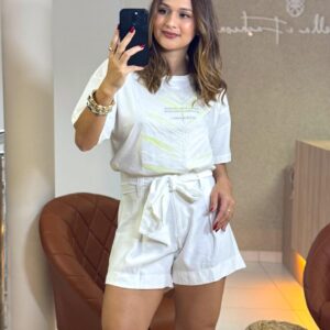 Short Curto Alfaiataria com Amarração Frontal