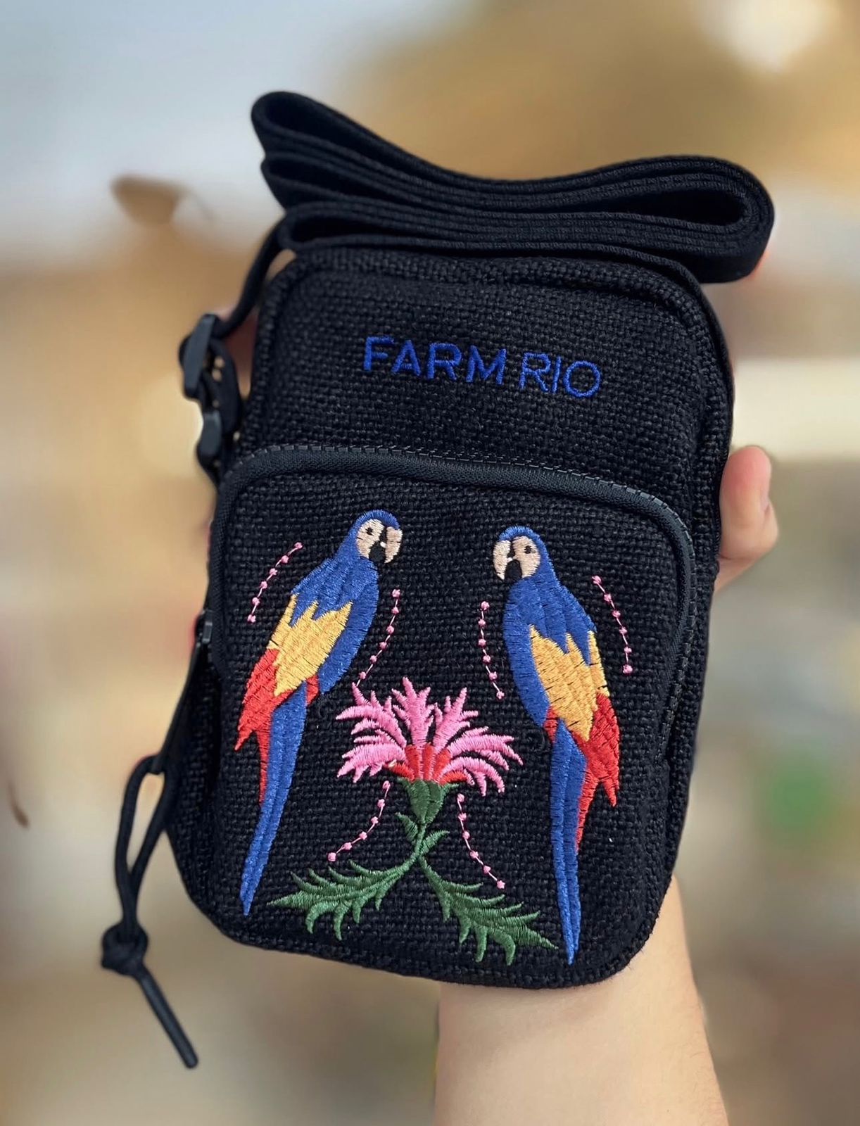 bolsa da gema bordado arara