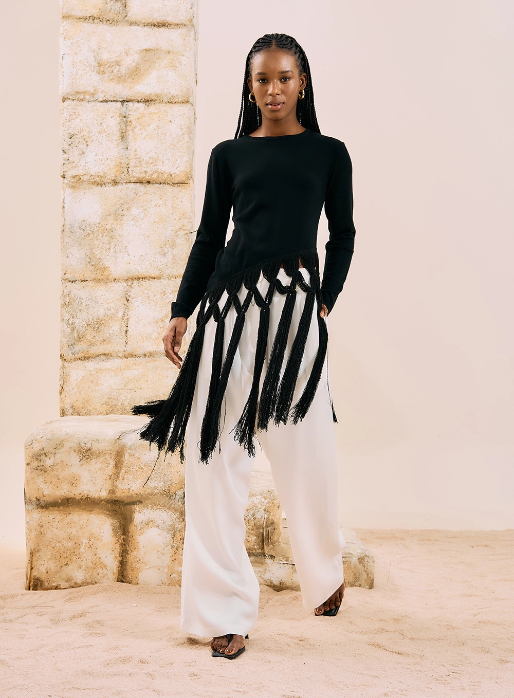 Blusa Manga Longa Assimétrica Com Franjas - Imagem 2