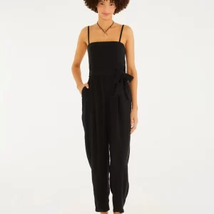 Macacão Alfaiataria -Preto