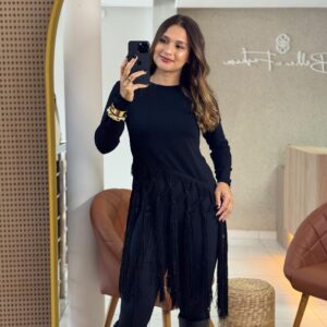 Blusa Manga Longa Assimétrica Com Franjas