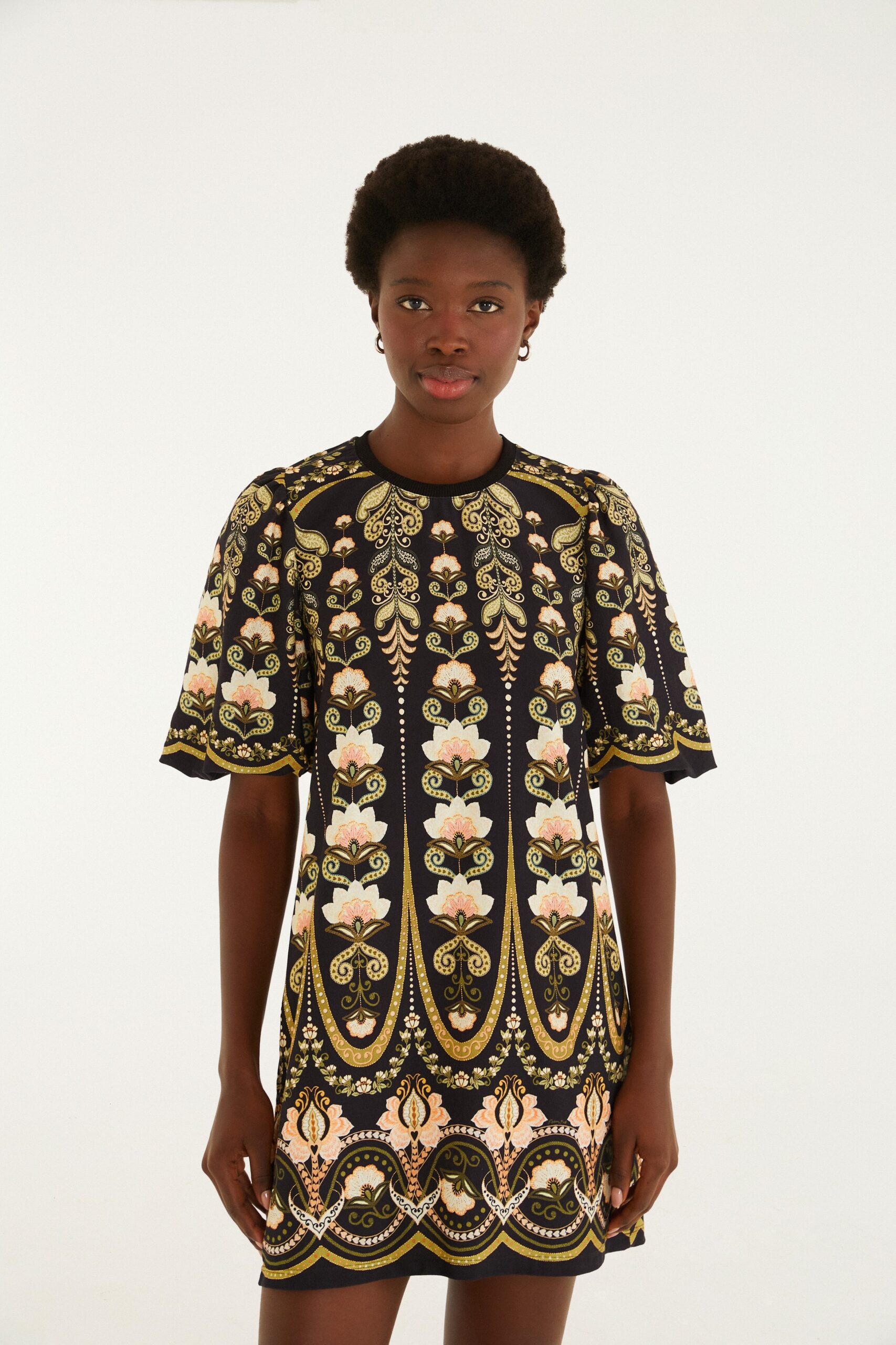 Vestido T-Shirt Manga Fofa Estampado Nikita