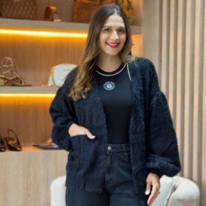 CARDIGAN TRICOT PELINHO COM BOLSO -PRETO