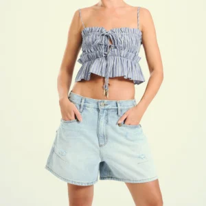 Short Jeans Feminino Com Bolsos Amplos