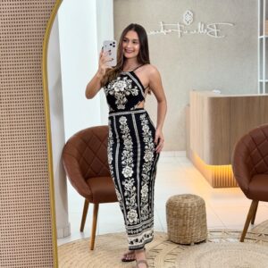 Vestido Midi Estampado Floral Delicado