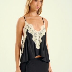 Blusa Feminina Com Renda E Alças De Amarração
