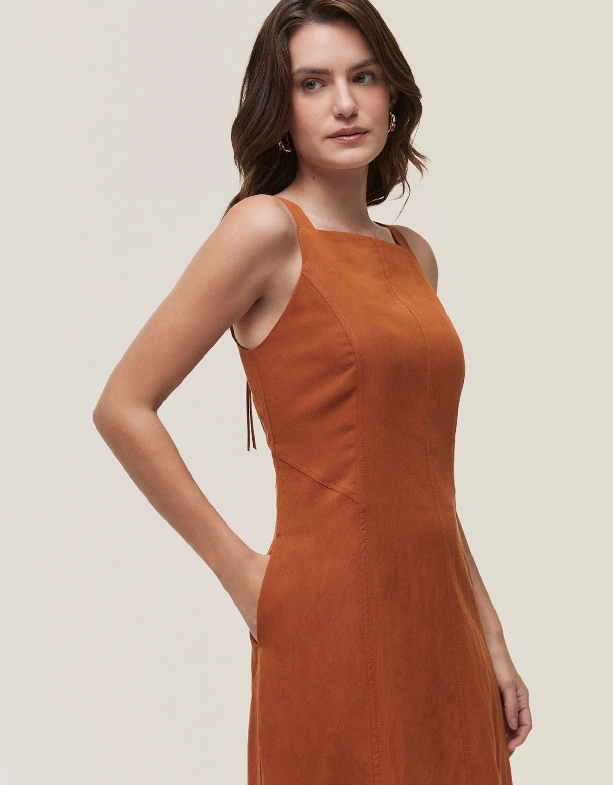 Vestido Evasê Recortes - Imagem 4