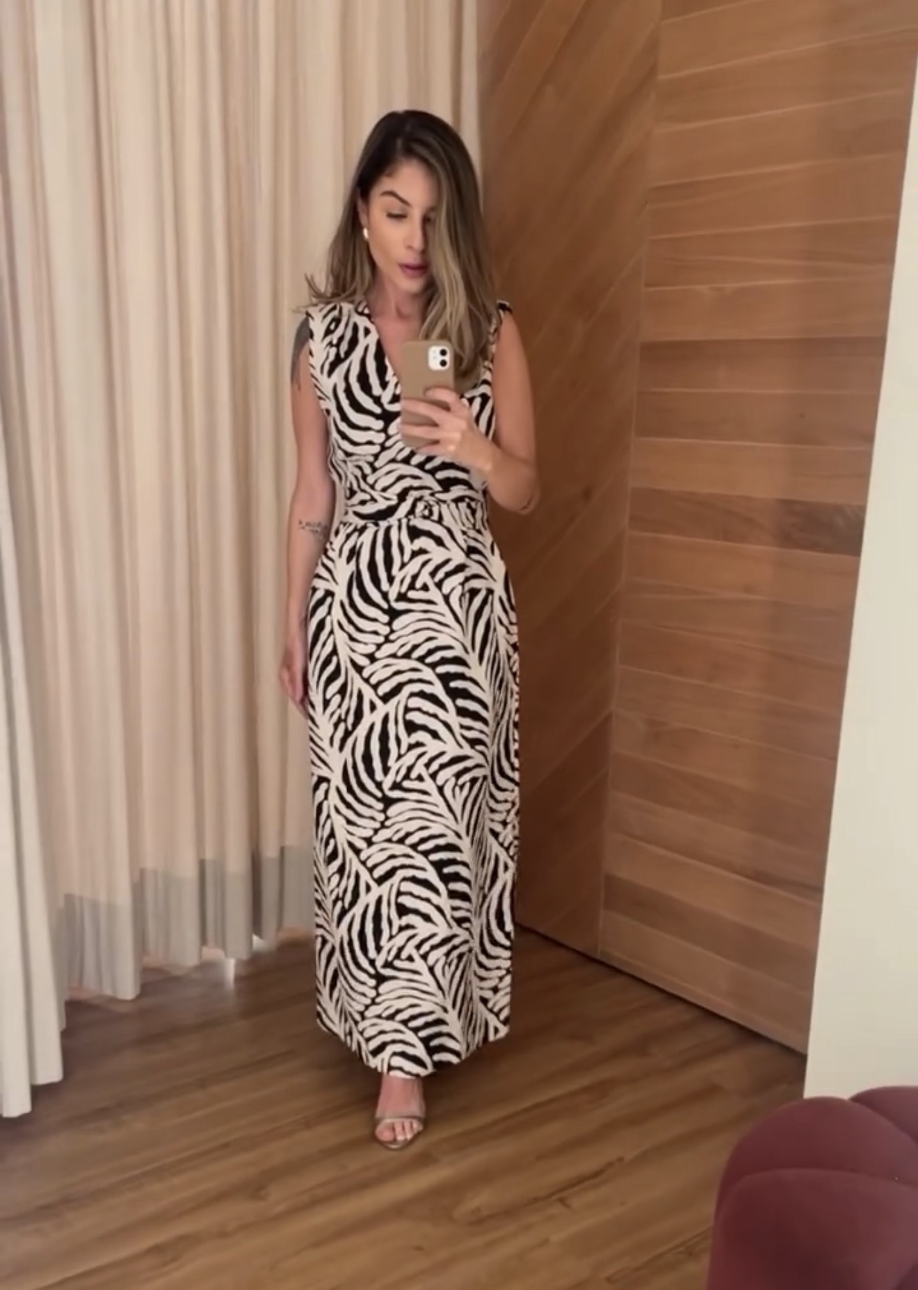 VESTIDO FOLHAS PB